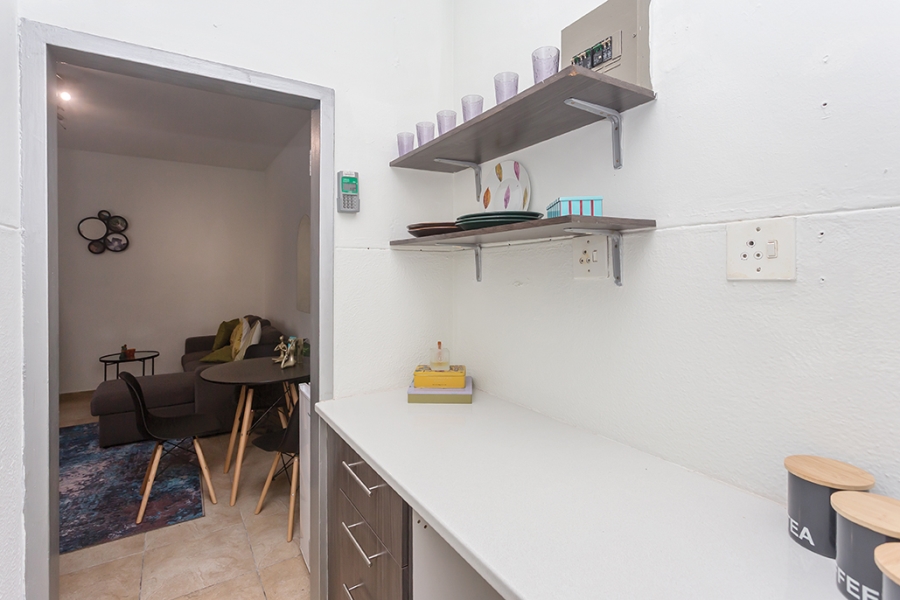 1 Bedroom Property for Sale in Cape Town City Centre Western Cape